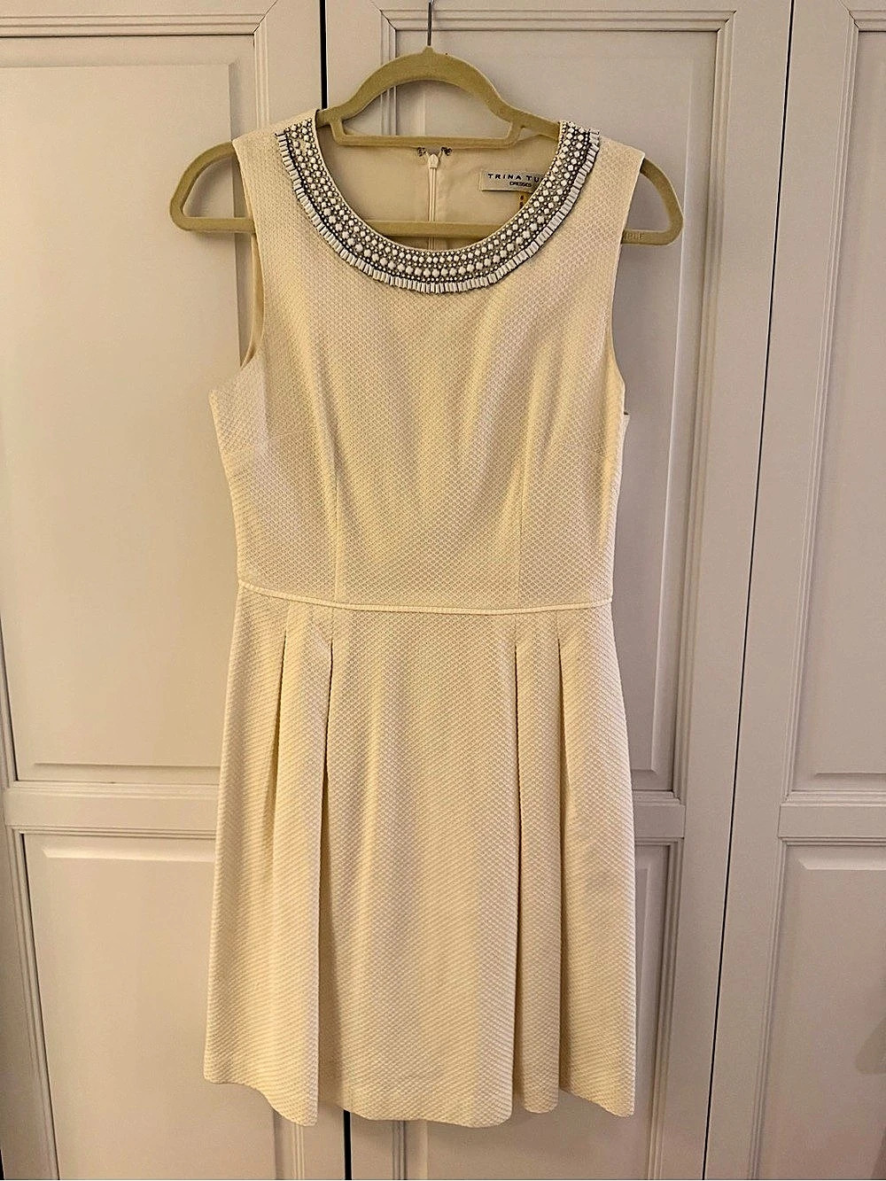 Trina Turk Embellished Neckline Mini Dress in Cream Size 6 Like New